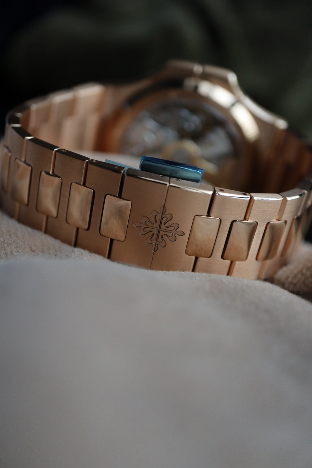 Patek Philippe Nautilus 5990/1R NEW (2024)