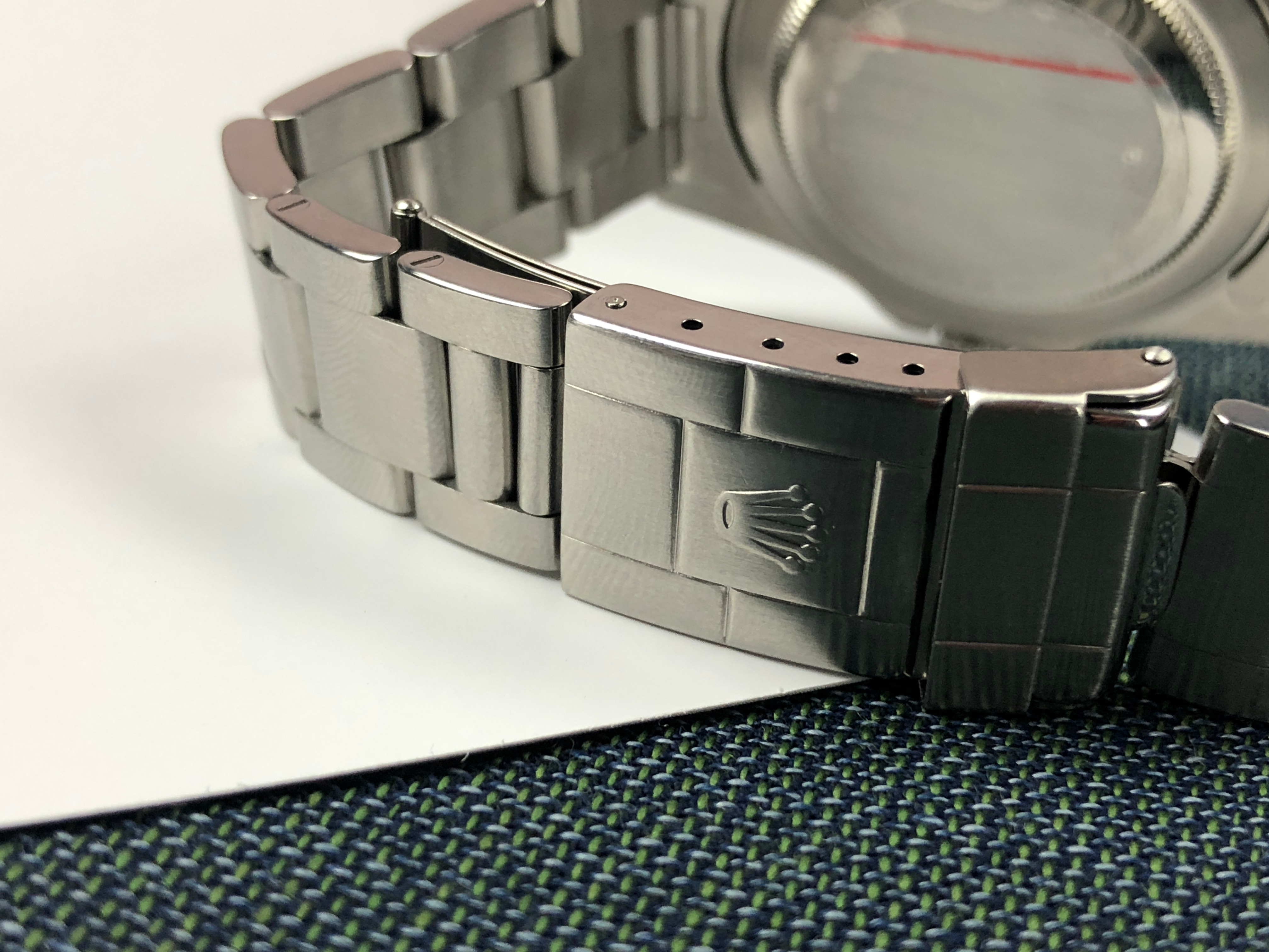 Rolex Explorer II 16570 SWISS-only (1999)