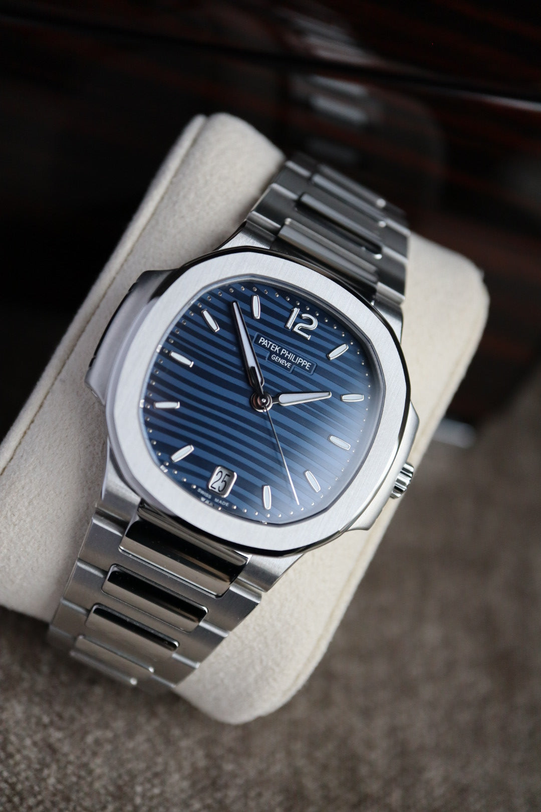 Patek Philippe Nautilus 7118 NEW (2021)