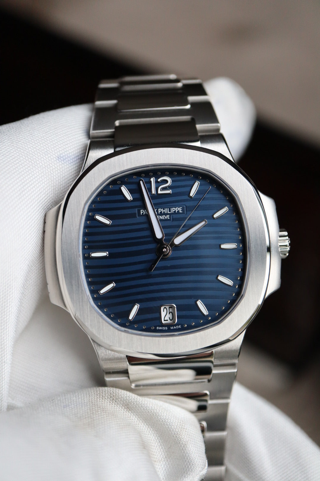 Patek Philippe Nautilus 7118 NEW (2021)