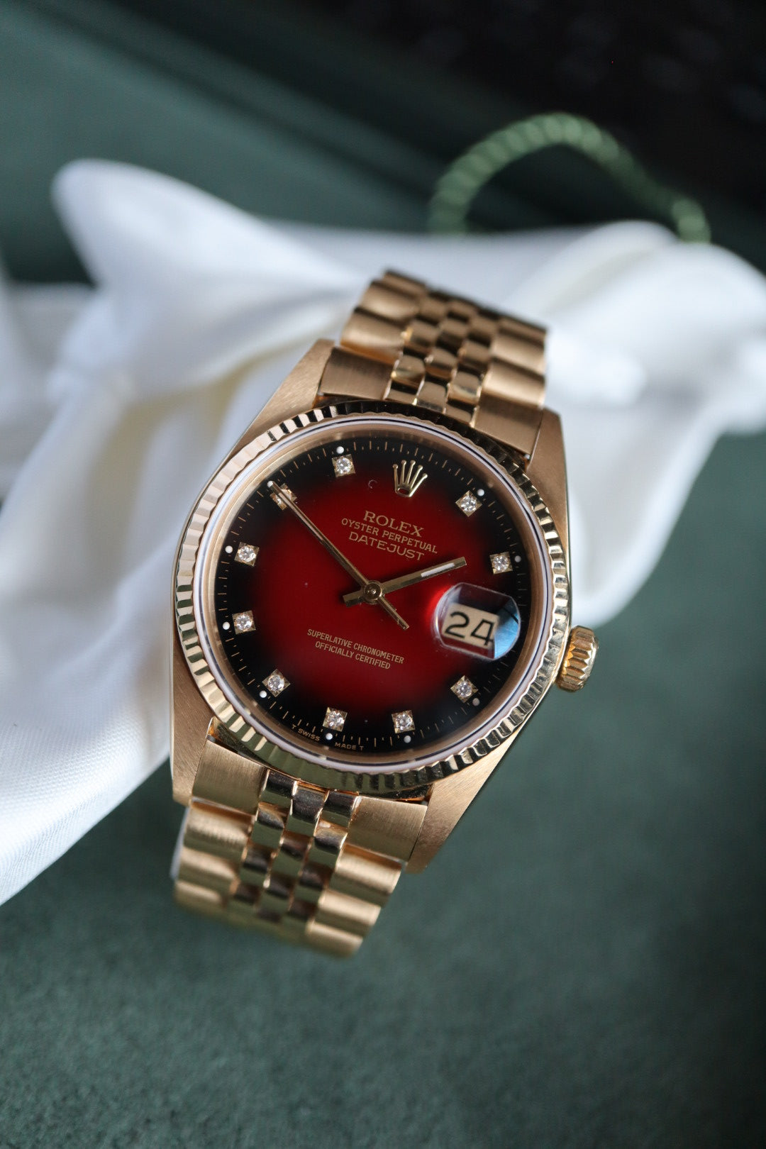 Rolex Datejust 16018 red vignette (1984)