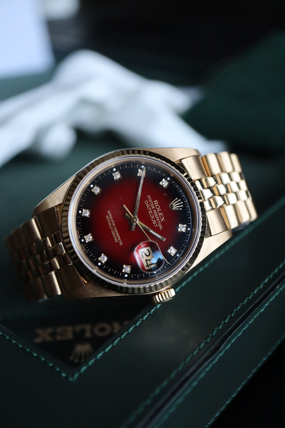 Rolex Datejust 16018 red vignette (1984)