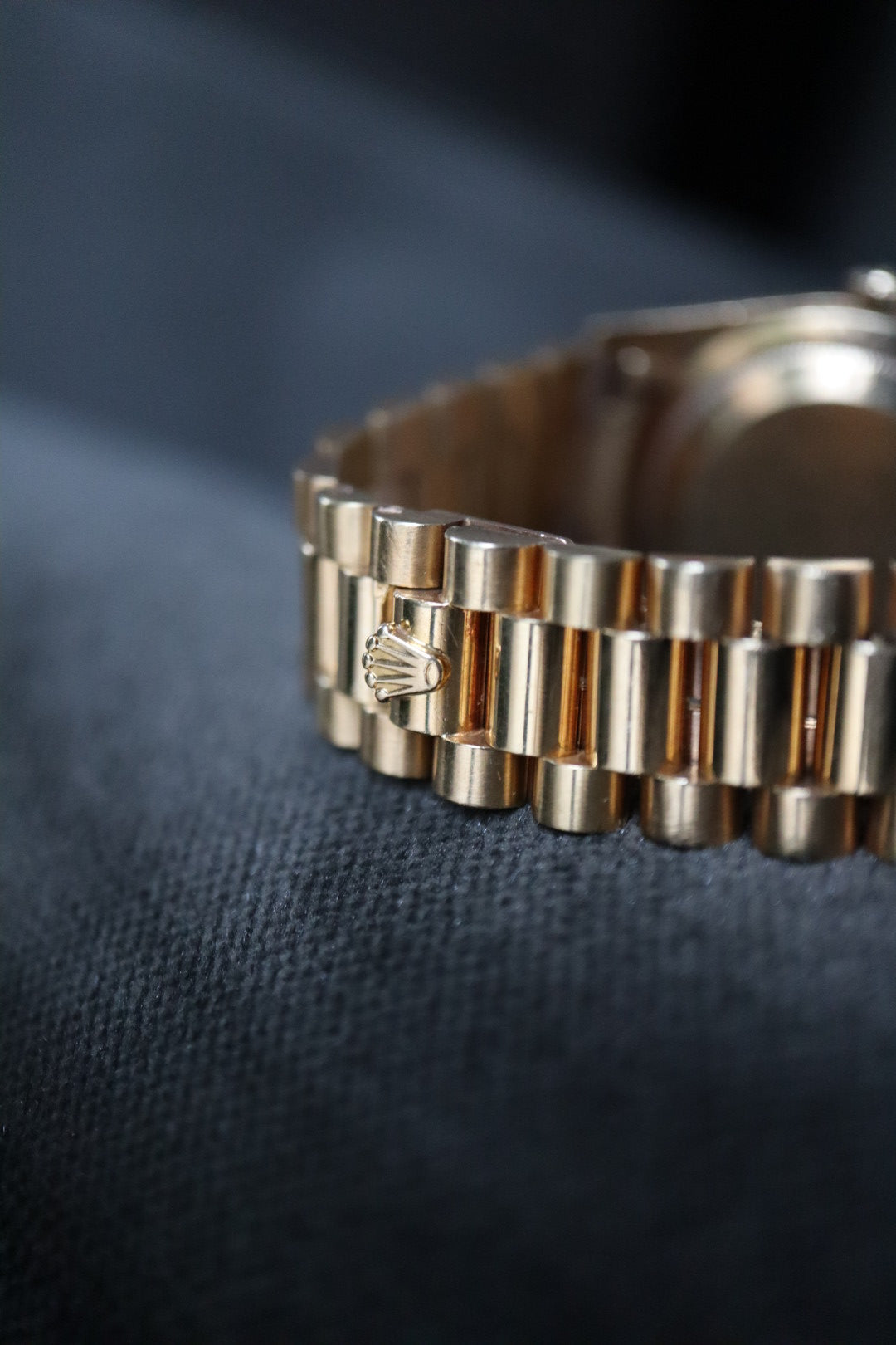 Rolex Day-Date 18238 blue (1990)