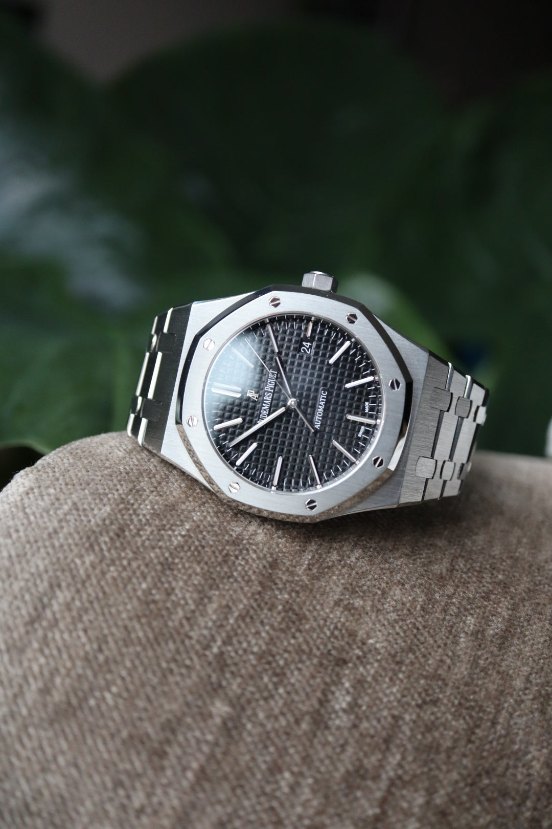 Audemars Piguet Royal Oak 15400ST (2013)