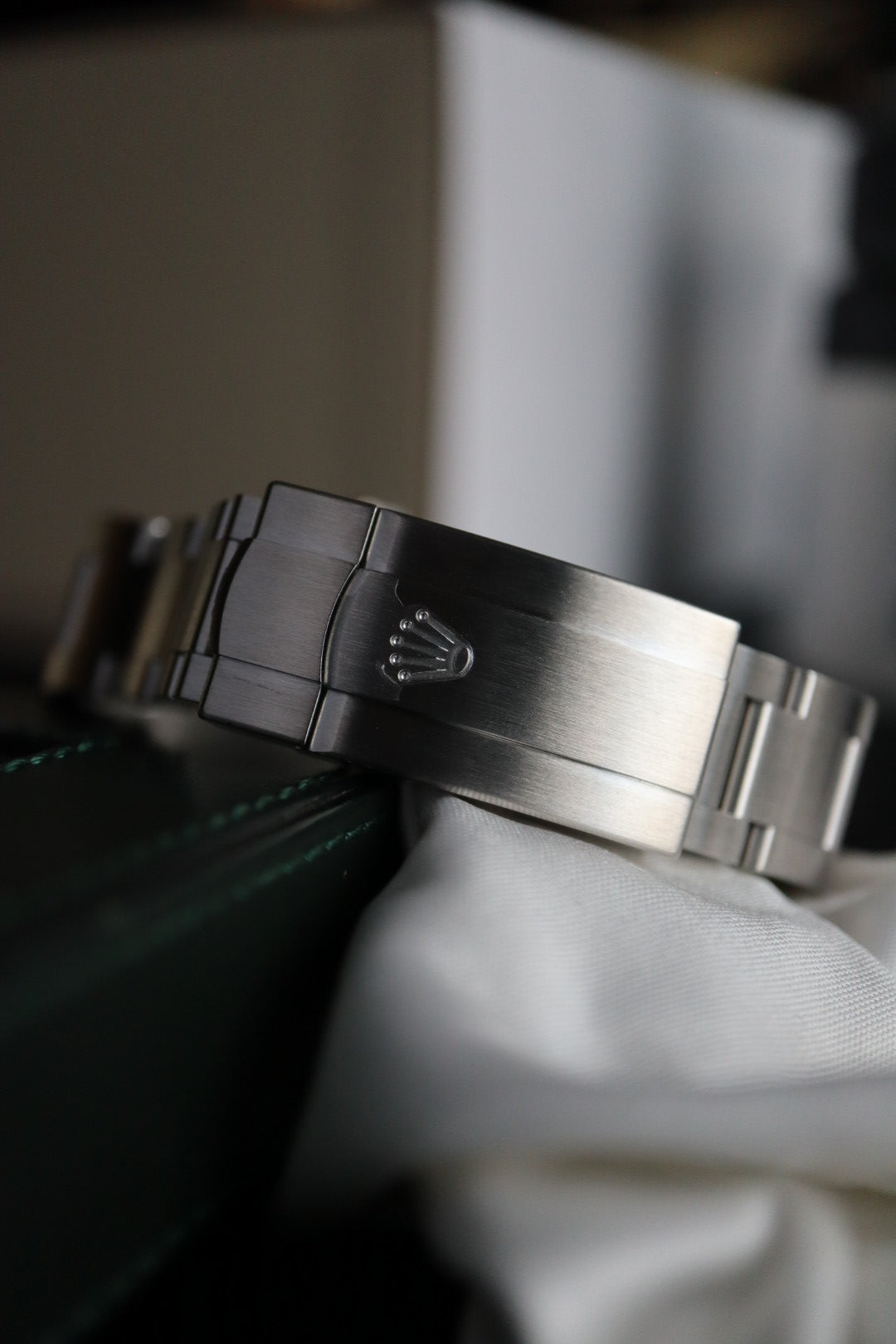 Rolex Oyster Perpetual 34 NEW 124200