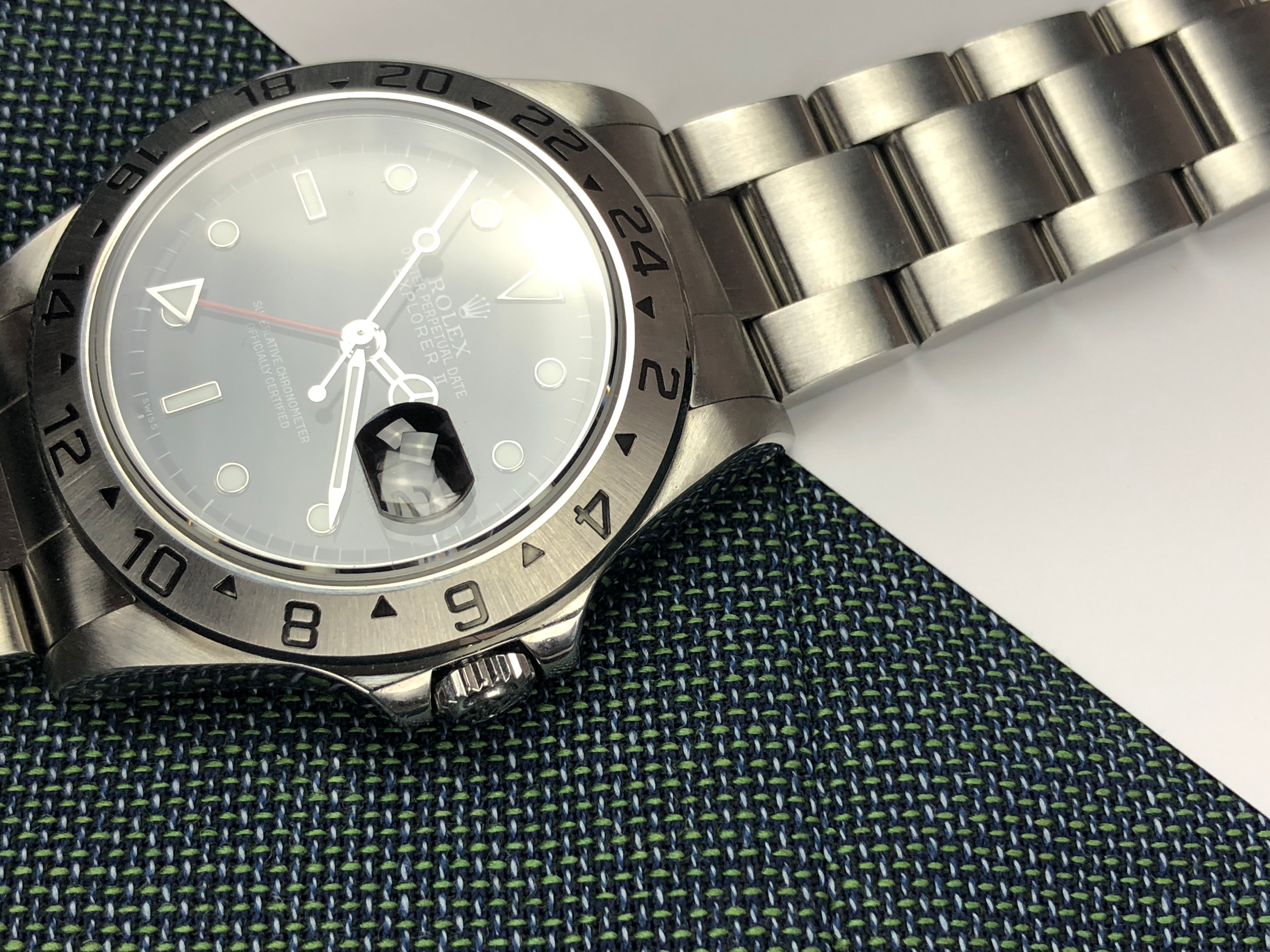 Rolex Explorer II 16570 SWISS-only (1999)