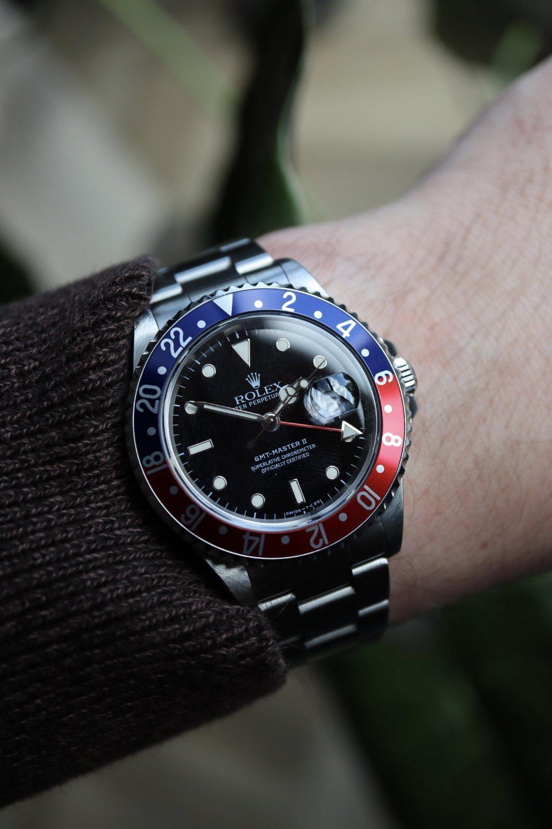 Rolex GMT Master II 16710 "pepsi" — 1997-1998 (full set)