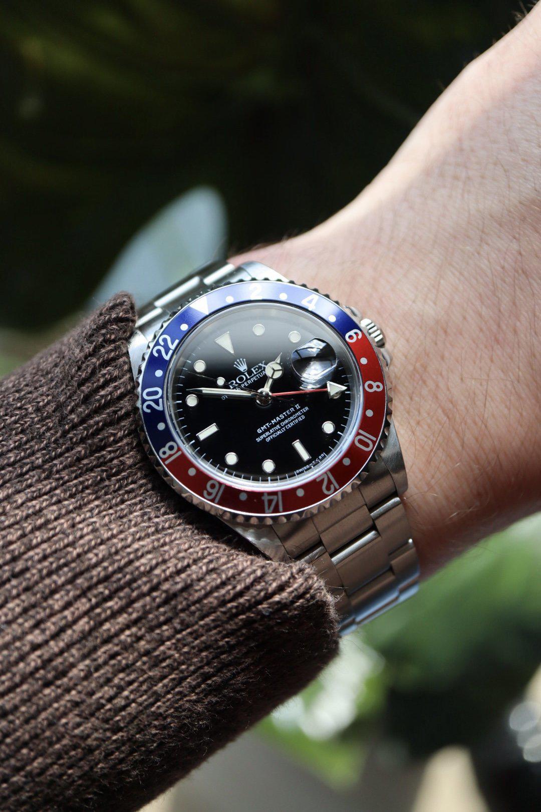 Rolex GMT Master II 16710 "pepsi" — 1997-1998 (full set)