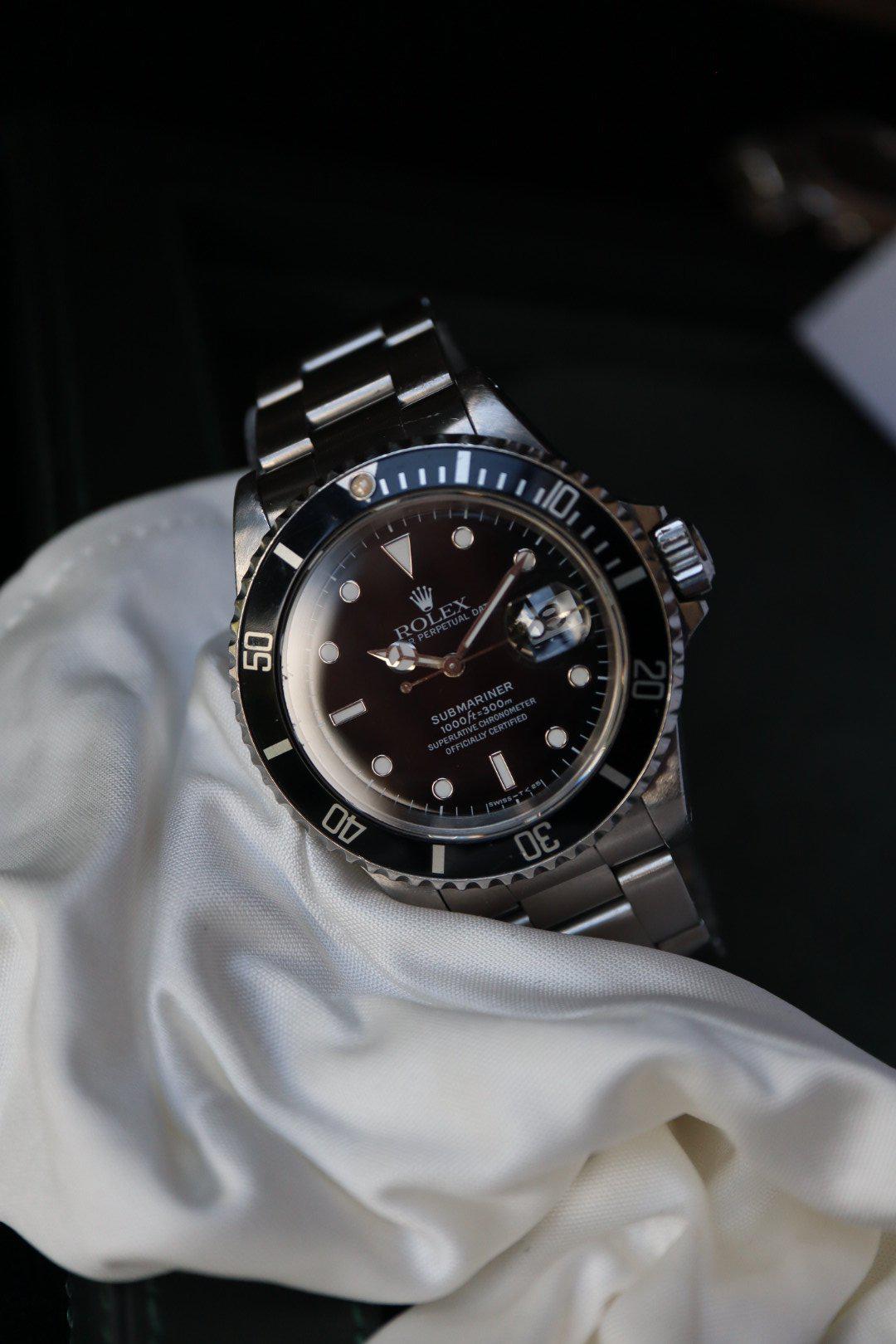 Rolex Submariner Date 16610 — 1991