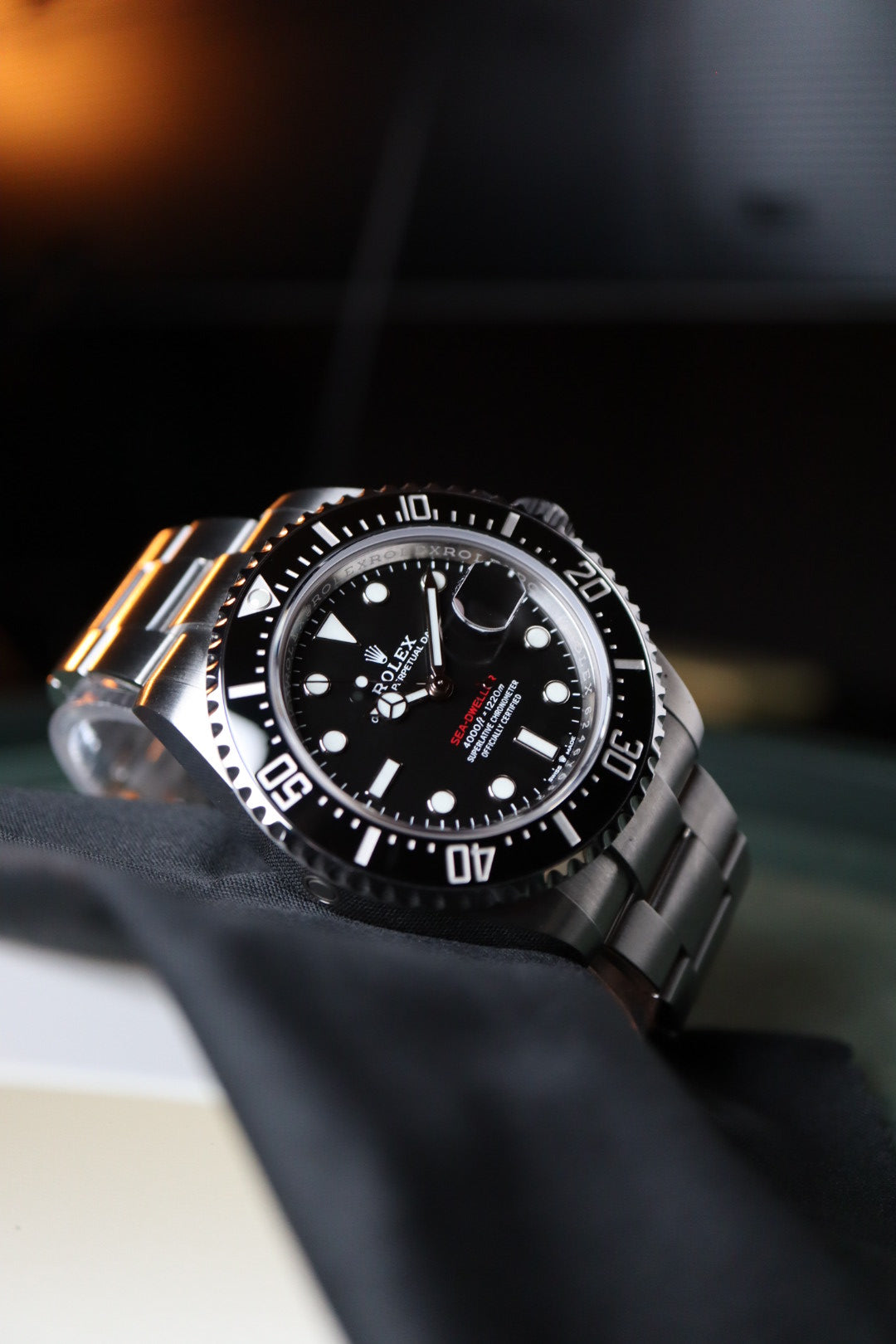 Rolex Sea-Dweller red 126600 (2021)